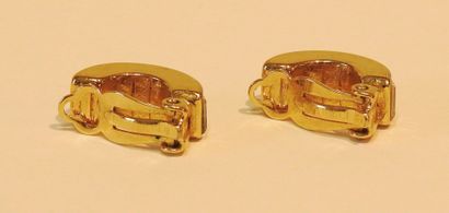 Nina RICCI
Pair of gold-plated metal earrings...