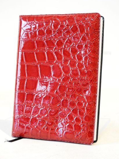 Pierre CARDIN
Small red reptile-style varnished...