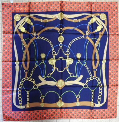 CELINE - Paris
Foulard en soie à décor de...