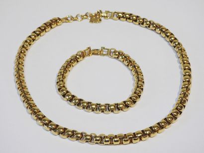LANVIN 
Lot in gilded metal including 1 bracelet...