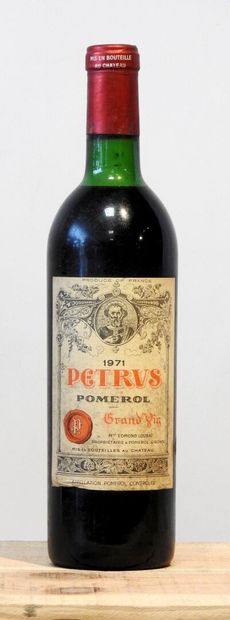 1 bottle
Château Petrus - Pomerol - 1971
Minor...