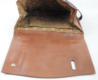 Jacques ESTEREL - Paris
Pochette de forme...