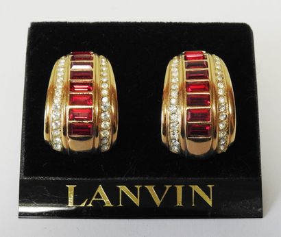 LANVIN - Paris
Pair of gilded metal earrings...
