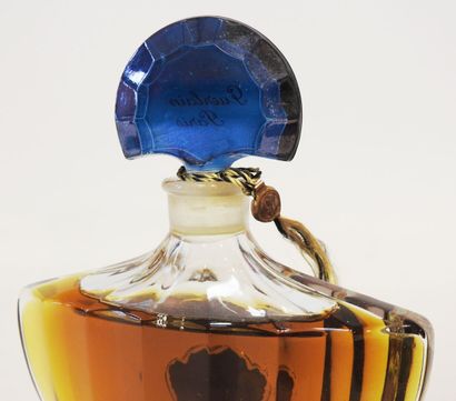 GUERLAIN - Paris
Bat-shaped crystal bottle.
Sealed...
