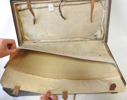 Louis VUITTON - Paris
Rectangular cabinet...