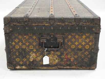 Louis VUITTON - 1 rue Sribe, Paris
Malle...