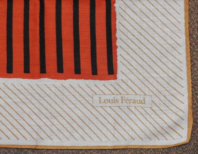Réunion d'un foulard en voile de coton Jacques...