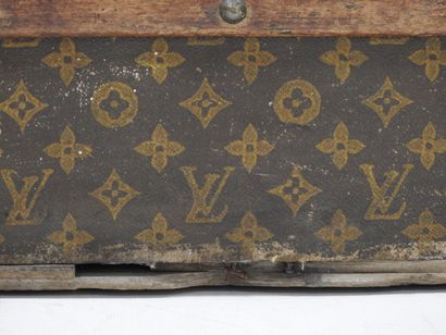 Louis VUITTON - 1 rue Sribe, Paris
Malle...