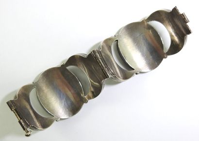 AFRIQUE DU NORD
Bracelet manchette à charnière...