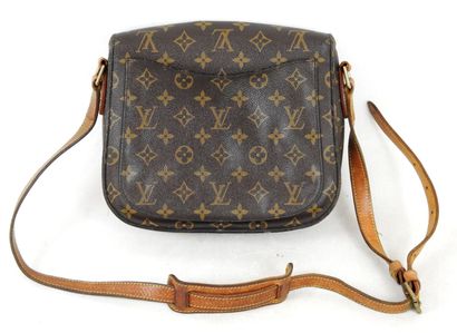 Louis VUITTON - Paris
Sac à main porté épaulé...