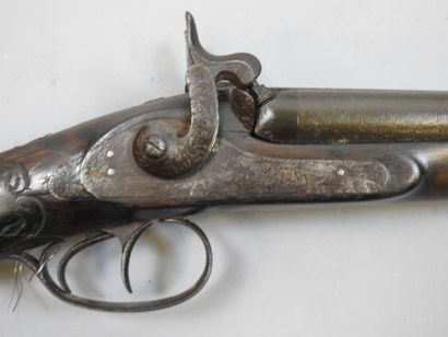 Fusil à chiens extérieurs, calibre 16. Marqué...