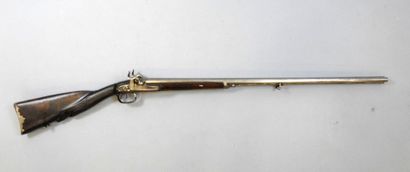 Fusil à chiens extérieurs TONELE (à Agen),...