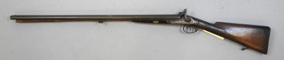 Fusil à chiens extérieurs, calibre 16. Marqué...