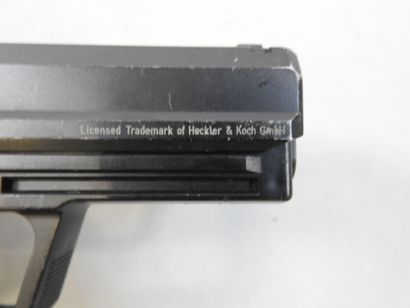 Réplique HK USP calibre 6 mm BB n° 26b13505....