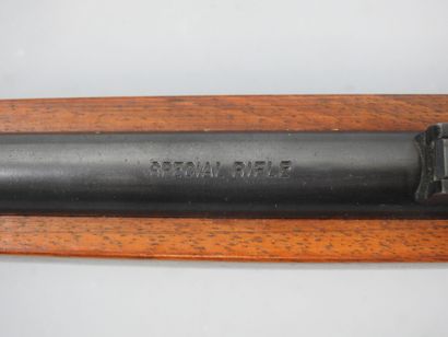Carabine à verrou artisanale, calibre 22...