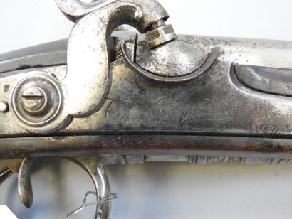 Fusil à chiens extérieurs TONELE (à Agen),...