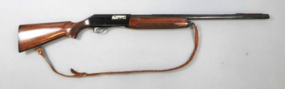 Fusil semi automatique FABARM (Brescia) modèle...
