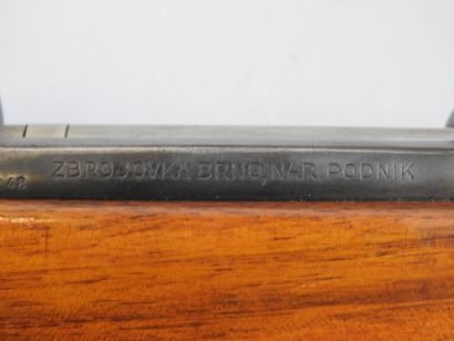 Carabine à verrou BRNO, calibre 8 X 60S....