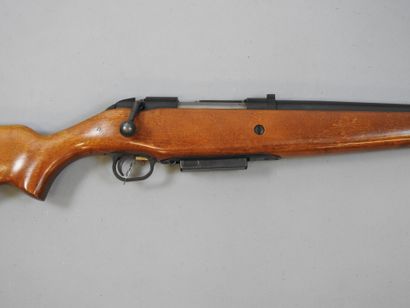 Fusil à verrou MOSSBERG (USA) modèle 395...