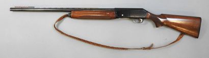 Fusil semi automatique FABARM (Brescia) modèle...