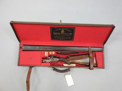 Fusil Charles HELLIS (Londres) à chien extérieur,...