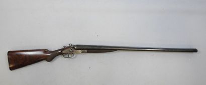 Fusil Charles HELLIS (Londres) à chien extérieur,...