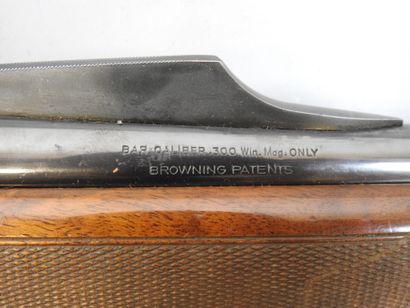Carabine semi automatique BROWNING modèle...