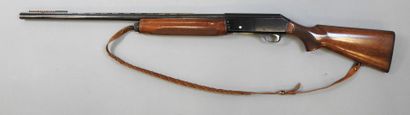 Fusil semi automatique FABARM (Brescia) modèle...