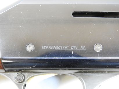 Fusil semi automatique FABARM (Brescia) modèle...