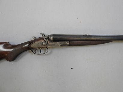 Fusil Charles HELLIS (Londres) à chien extérieur,...
