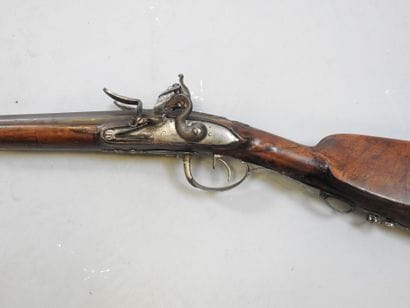 Fusil à silex XVIIIème siècle , calibre 28....