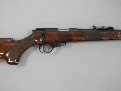 Carabine à verrou de tir de précision UNIQUE...