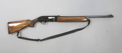 Fusil semi automatique P. BERETTA modèle...
