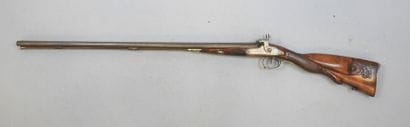Fusil à piston Maison LAGUERRE (à Brive),...