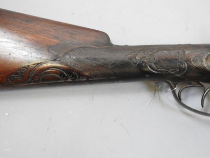 Fusil à chiens extérieurs, calibre 16. Marqué...