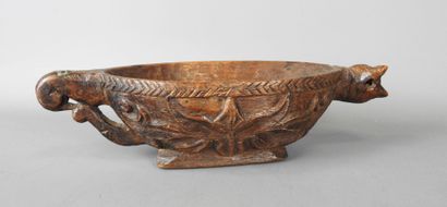 Carved wood NAVETTE with zoomorphic and floral...