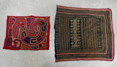 -CUNA, San Blas, Panama.
Women's hand-sewn...