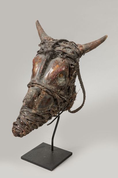 IBO, Nigeria.
Rare and ancient reliquary...