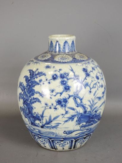 CHINA: Porcelain vase with white-blue landscape...