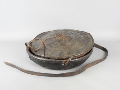 OROMO, Ethiopia.
Plant fibers, leather, deep...