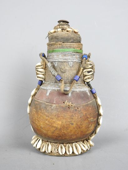 BORANA D'ETHIOPIE : Gourde à lait en calebasse...