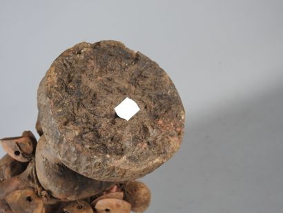 Copie de fétiche Kongo RDC. Bois graines...