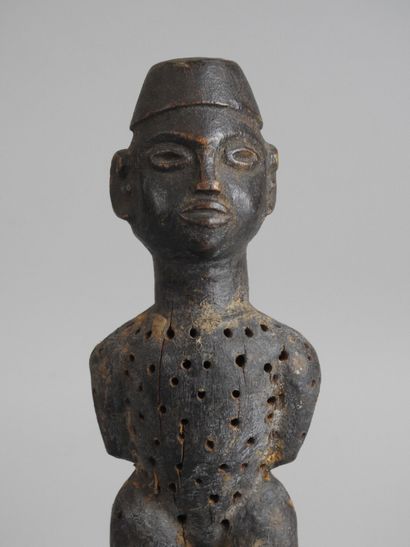 Wooden anthropomorphic statuette, KONGO,...