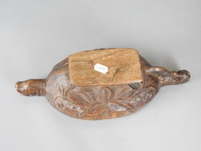 Carved wood NAVETTE with zoomorphic and floral...