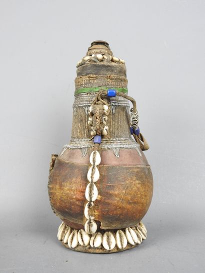 BORANA D'ETHIOPIE : Gourde à lait en calebasse...