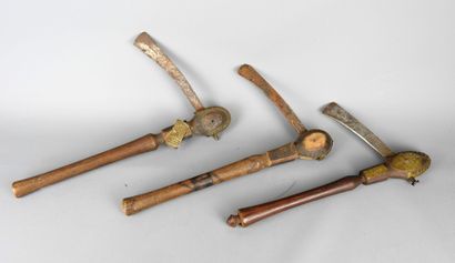 TOMA - SIERRALEONE 
Three ceremonial axes,...