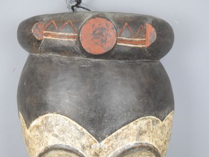 GABON : Masque Fang en bois, XXème siècle....