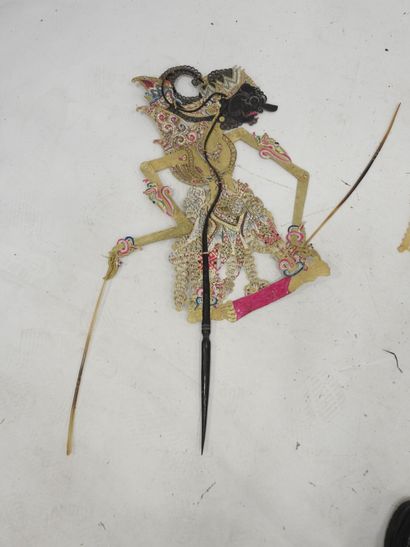 JAVA/BALI INDONESIE : Trois marionnettes...