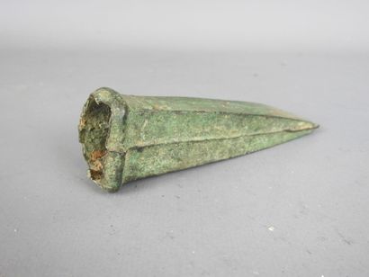 Antique green patina bronze socket HACK....