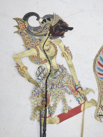 INDONESIE : Deux marionnettes 